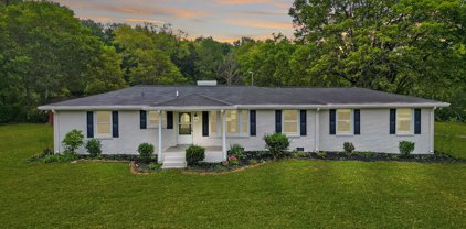8515 Newsom Station Rd, Nashville