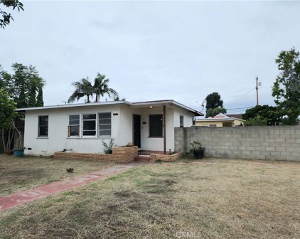 3655 Walnut Avenue, Long Beach