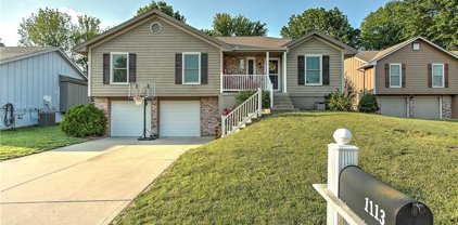 1113 SW Brook Court, Blue Springs