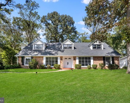 809 Swan Creek Rd, Fort Washington