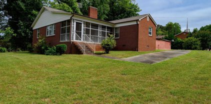 1820 Swan Sw Drive, Lenoir