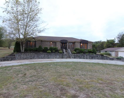 2234 Greenbriar Rd, Mt Washington