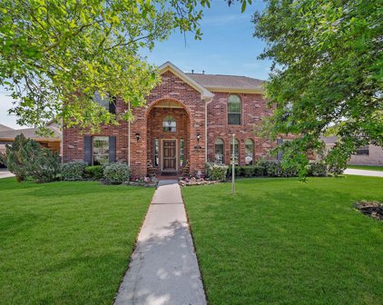 2203 Cochise Trail, League City