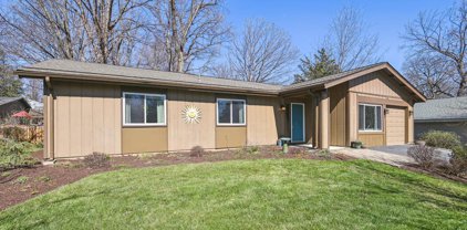 1512 Sadlers Wells Dr, Herndon