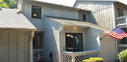 100 Willow Run  Drive Unit #2, Gastonia