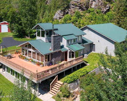 631 White Mountain Rd, Sandpoint