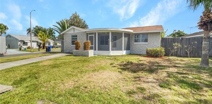 3717 Carioca Road, Holiday