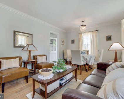 3315 Lancer Dr, Hyattsville