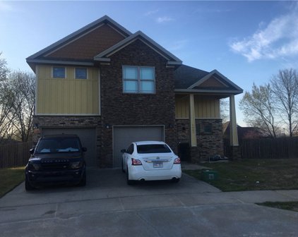 1347 N Sicily  Lane, Fayetteville
