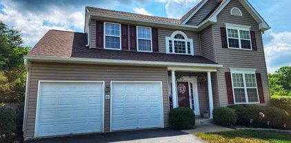 63 Woodleigh Ln, Stafford