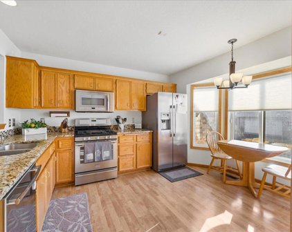 12875 Glen Way, Apple Valley