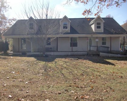 5014 Bennett Road, Buford