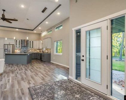 1575 Sherwood, North Mankato
