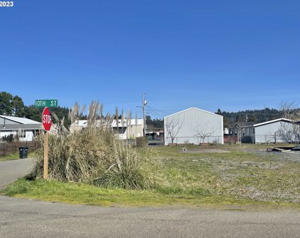 180 N 10th ST, Lakeside
