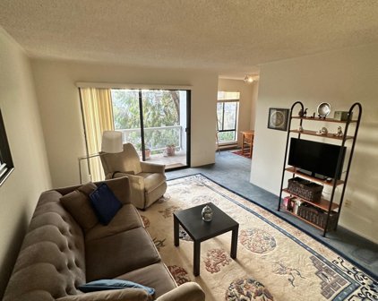 6 Admiral Dr A479, Emeryville