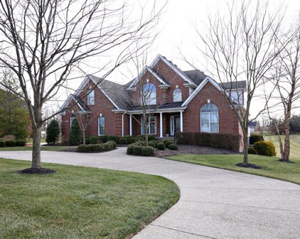 1005 Windsor Dr, Shelbyville