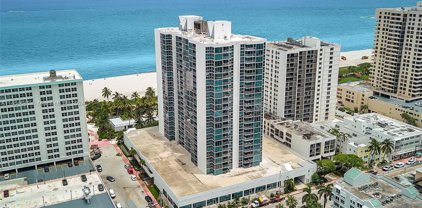 2655 Collins Ave Unit #706, Miami Beach