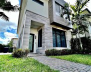 8205 Nw 44th Ter, Doral image