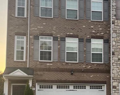 12397 Sandstone St, Waldorf