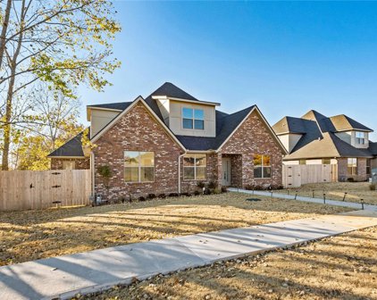 585 Rainbow Road, Cave Springs