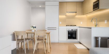 652 Whiting Way Unit 1704, Coquitlam