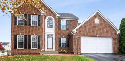 11005 Suffolk Dr, Hagerstown
