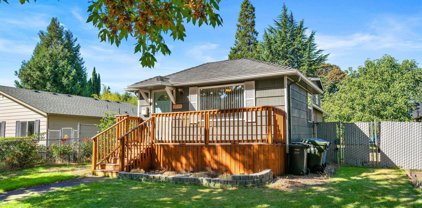 2159 Maple St, Salem