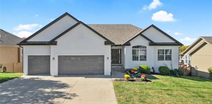 408 Crestridge Drive, Kearney