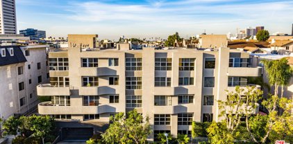 1521  Greenfield Ave Unit 101, Los Angeles