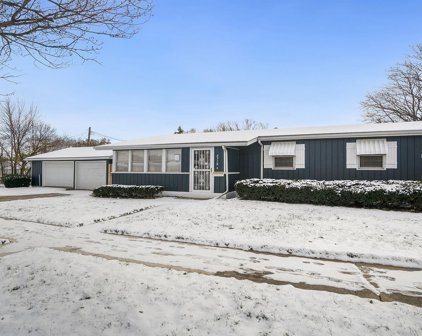 2718 Canterbury, Rockford