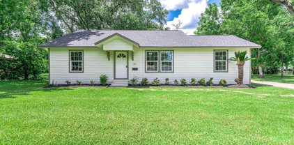 905 Brockman Street, Sweeny
