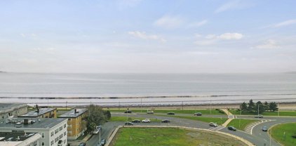 10 Surfside Road Unit 8, Lynn