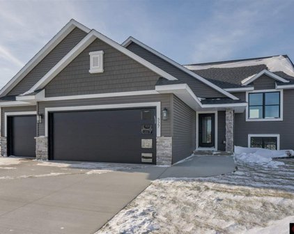 327 Falcon, Eagle Lake
