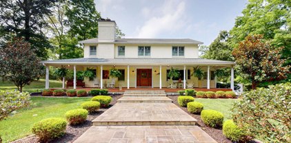 1710 Hawk Hill Rd, La Grange