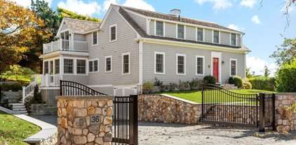 36 Magnolia Avenue, Barnstable