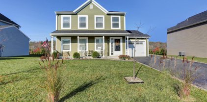 20 W Clarissa Dr, Shippensburg