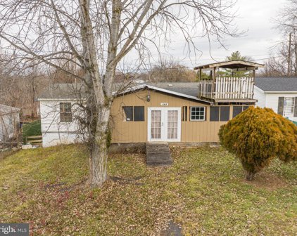 157 Rudolph Ct, Martinsburg