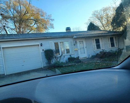 621 Montrose Drive, Romeoville