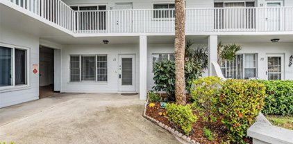 2001 World Parkway Boulevard Unit 11, Clearwater
