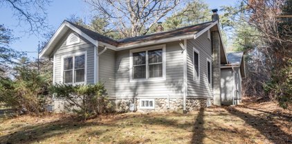 49 Anderson Ave, Middleboro