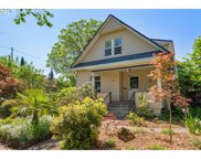 6910 SE RAYMOND CT, Portland image