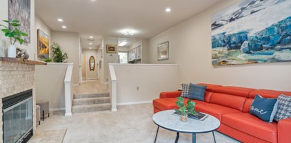 7242 Lotus WAY, Aptos