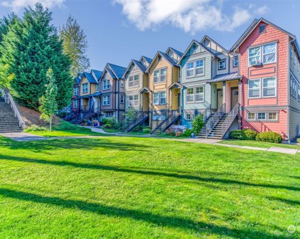 7057 27th Avenue SW, Seattle
