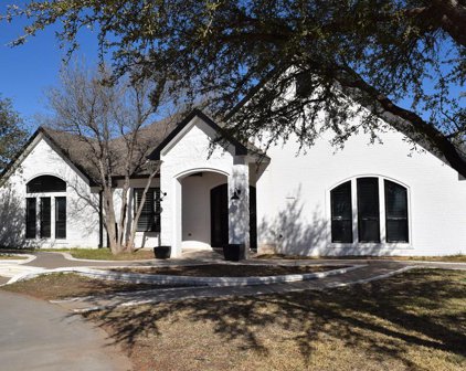 6800 County Rd 48, Midland