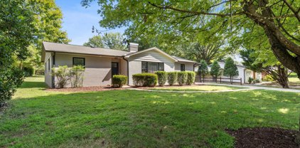 2186 5th Ne Street, Hickory