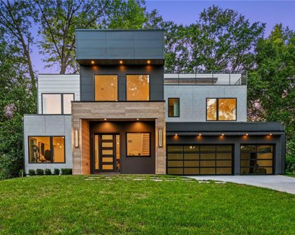 4260 Rickenbacker Ne Way, Atlanta