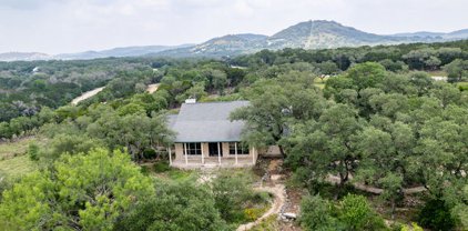 292 Phillip Dr, Pipe Creek