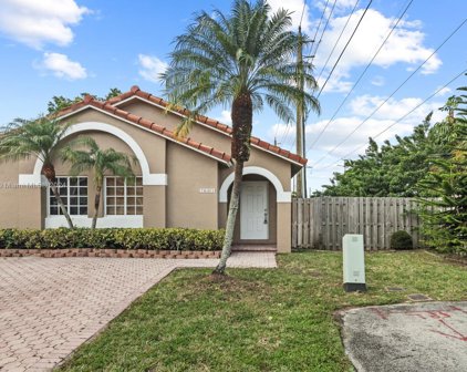 7601 Nw 166th Ter, Hialeah