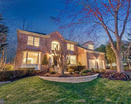 8002 Hedgewood Ct, Fairfax Station