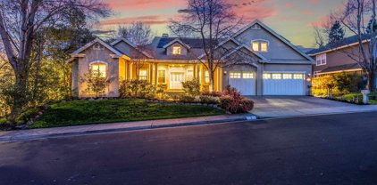8 Mapleglen Ct, Danville